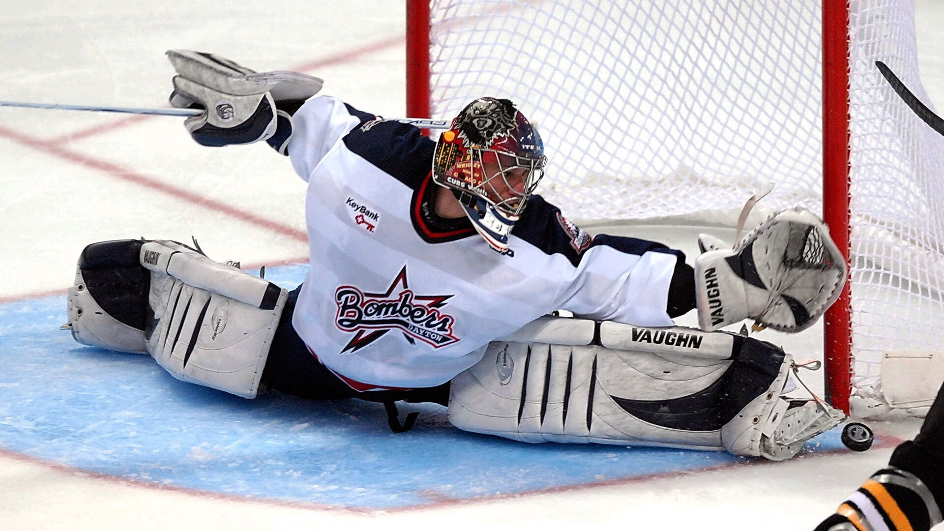 CBA联赛积极推广篮球青训计划,青年篮球培训