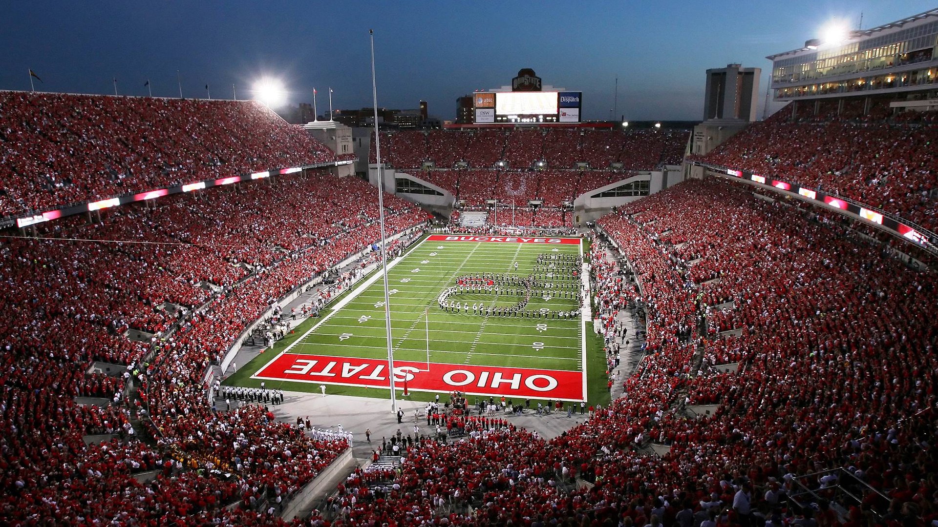 篮球比赛引入现场战术字幕便于观众理解,篮球比赛入场礼仪