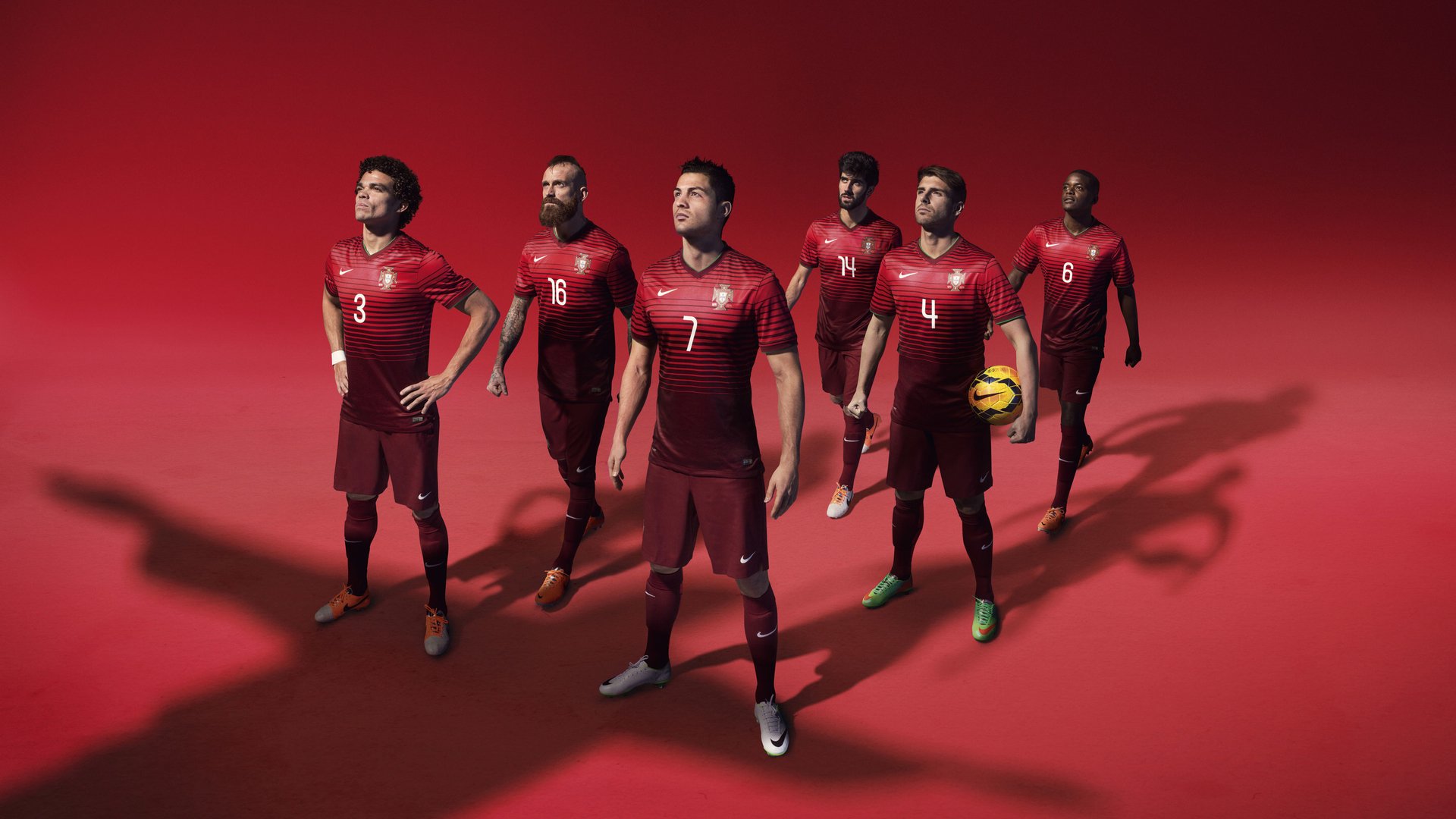 华体会app-李恩：无论进攻还是防守，他都在全黑队中场起到了至关重要的作用